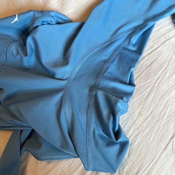 Blue Gymshark leggings size s like new - Picture 3 of 3